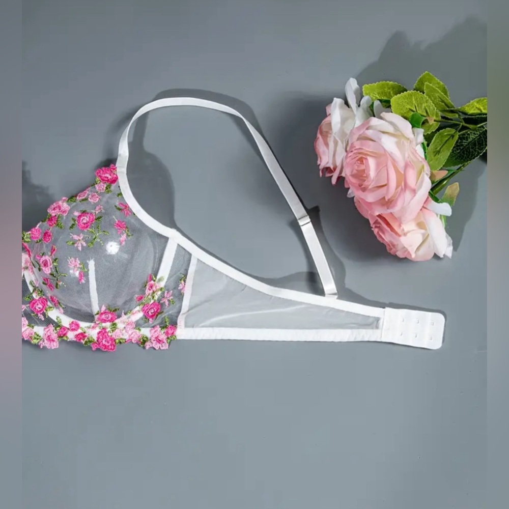 Brand new, gorgeous floral mesh bra and thong set, women’s lingerie bridal​​ - Picture 3 of 6